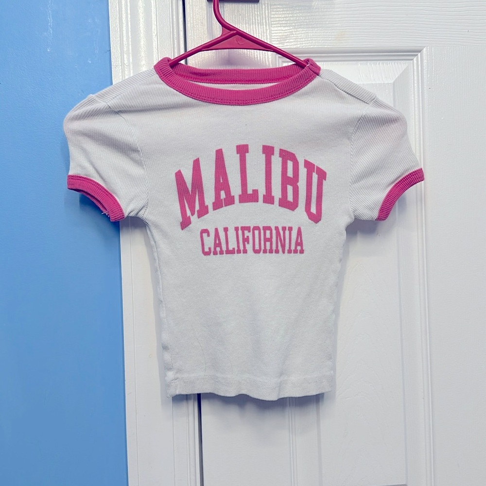 Malibu California bright pink top